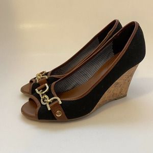 Tommy Hilfiger Tawnisha Wedges Black Peep Toe 6